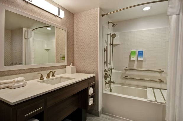 Images Home2 Suites by Hilton Taylor Detroit