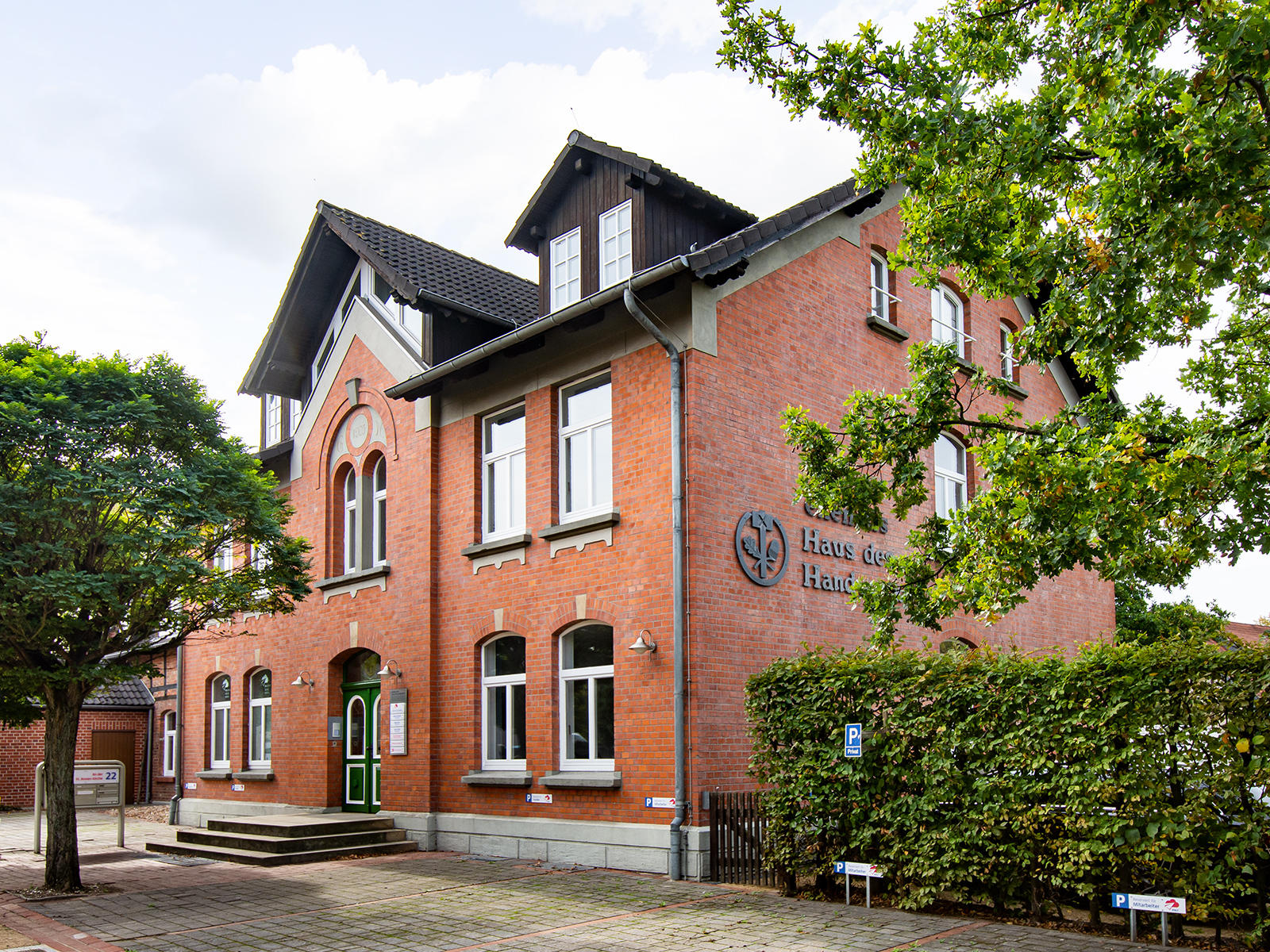 Die modern cloud rebels haben ihren Sitz in Alt-Heßlingen direkt hinter dem Atelier Café.