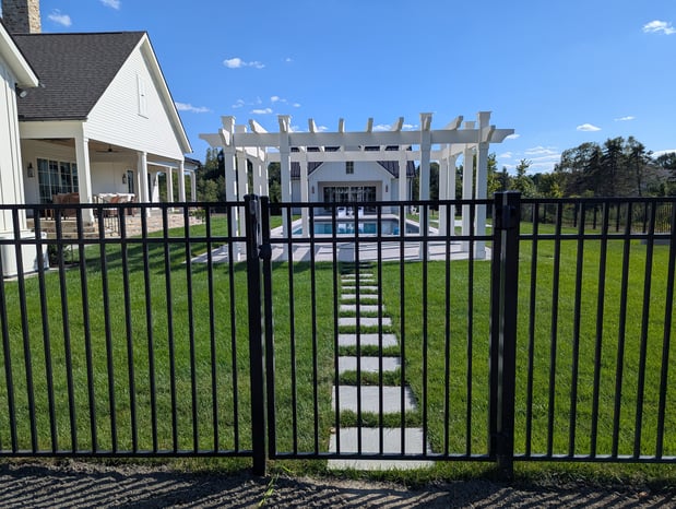 Images Yoder's Vinyl Fencing