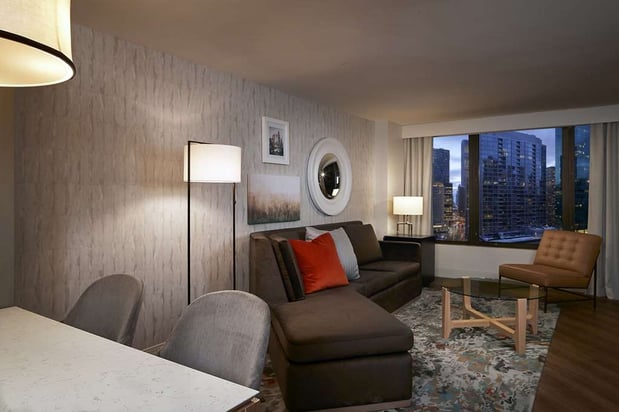 Images Hilton Grand Vacations Club Chicago Magnificent Mile