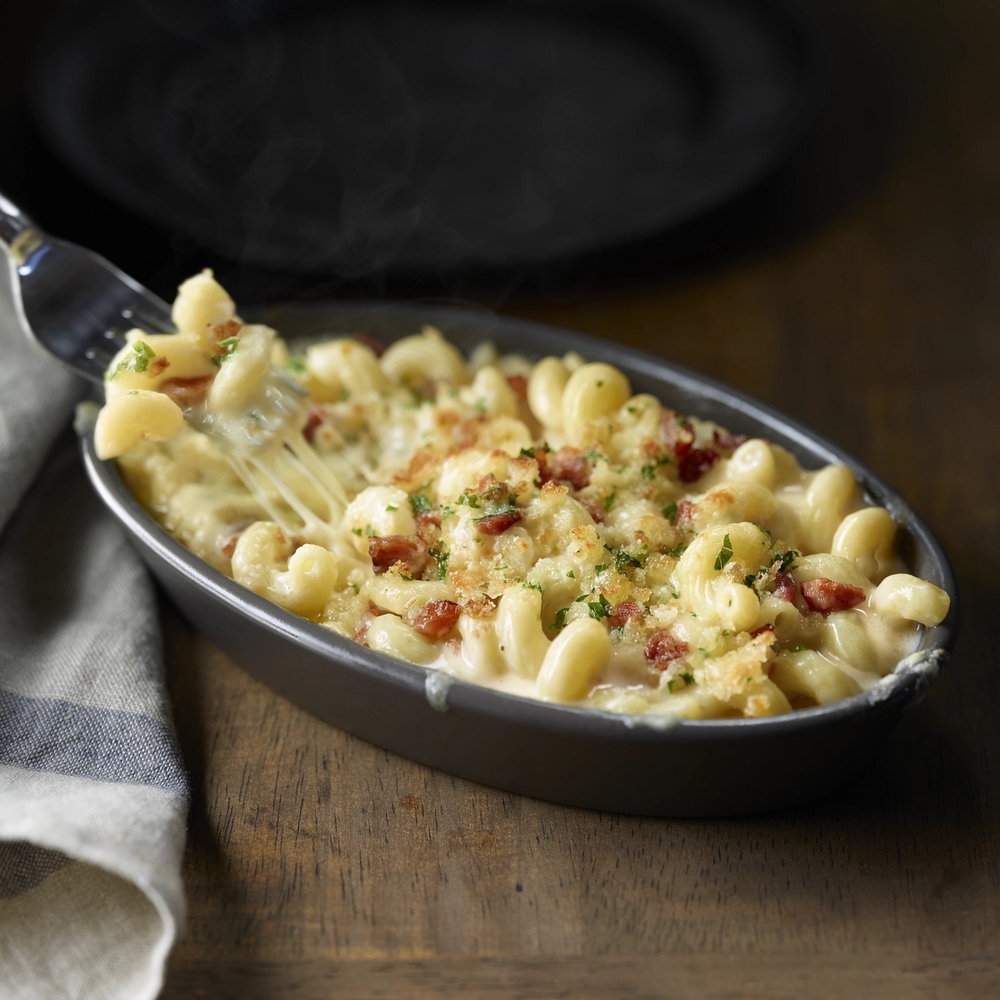 LongHorn's Steakhouse Mac & Cheese with applewood smoked bacon and four cheeses.