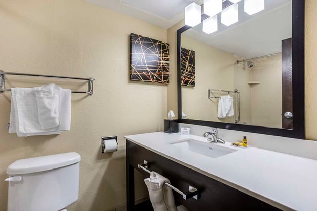 Images Best Western Plus Jonesboro Inn & Suites
