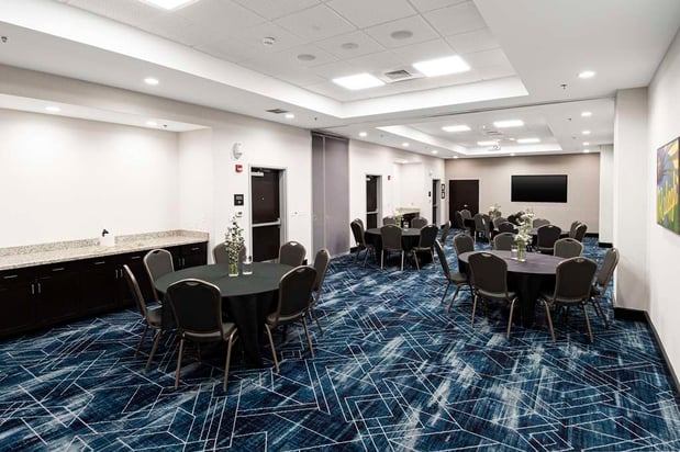 Images Hampton Inn & Suites Raleigh Downtown