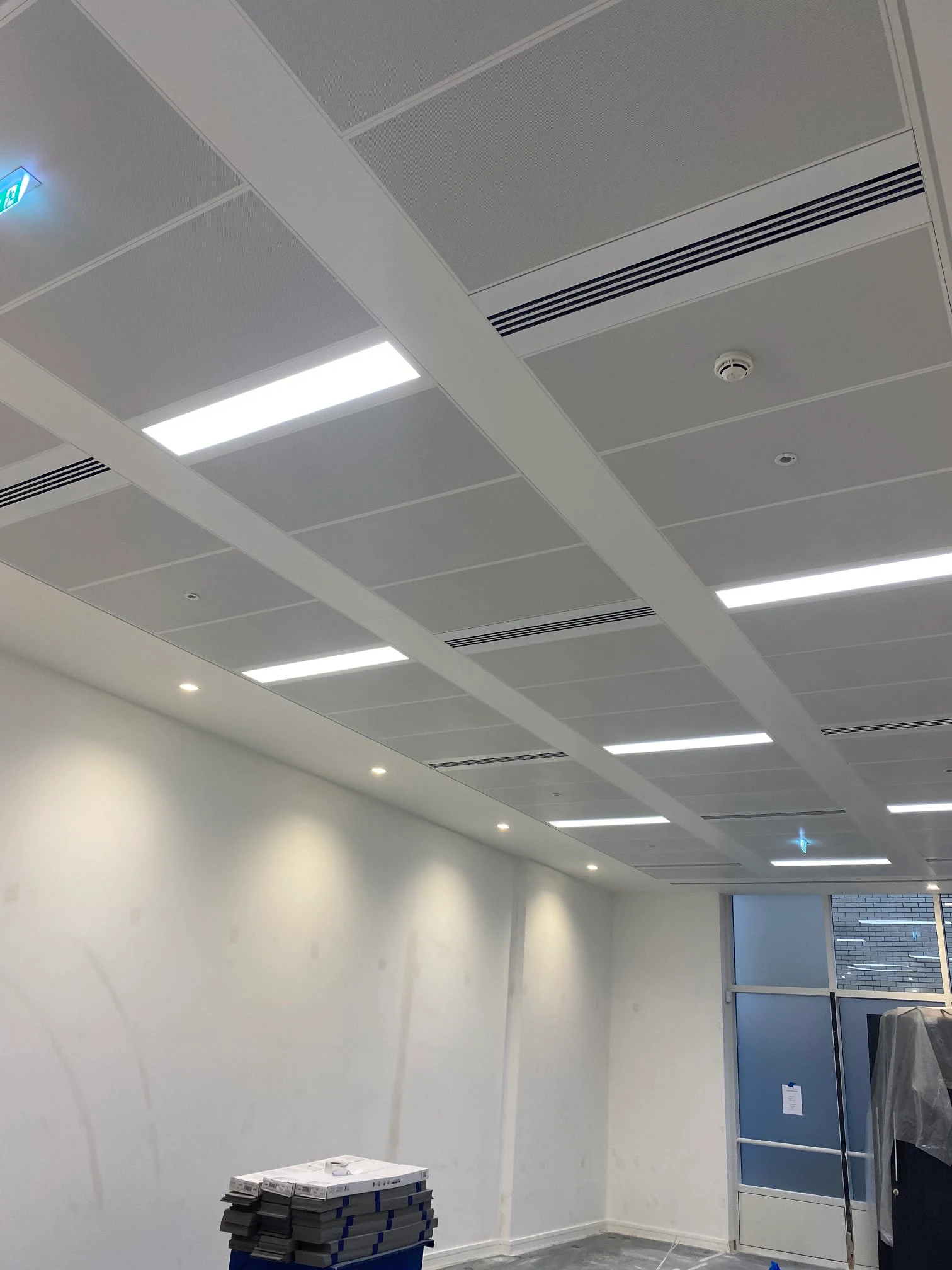 Images Vic's Decorators Ltd