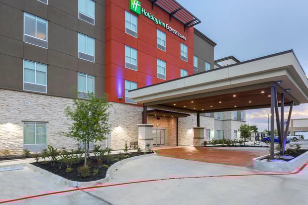 Images Holiday Inn Express & Suites Houston - Hobby Airport Area by IHG