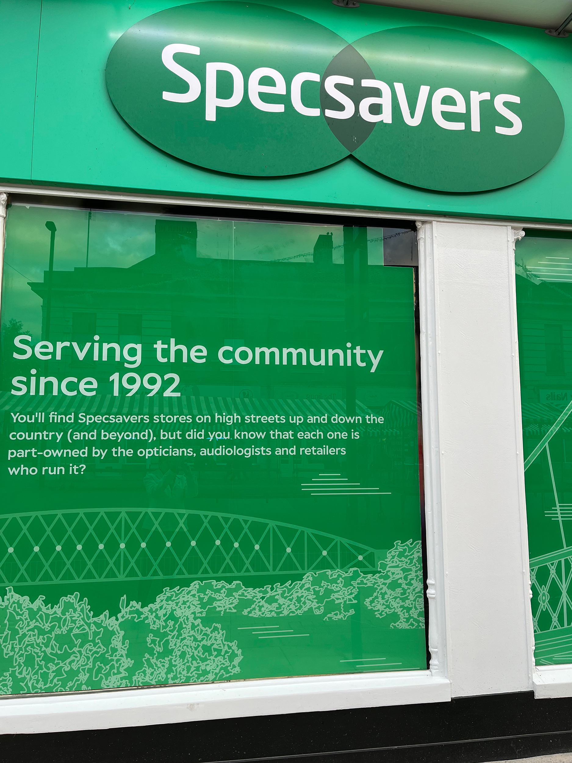Specsavers Opticians and Audiologists - Burton on Trent