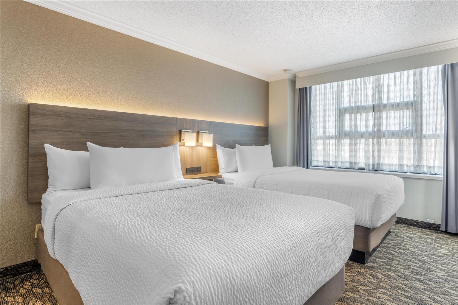 Images Best Western Plus Carlton Plaza Hotel