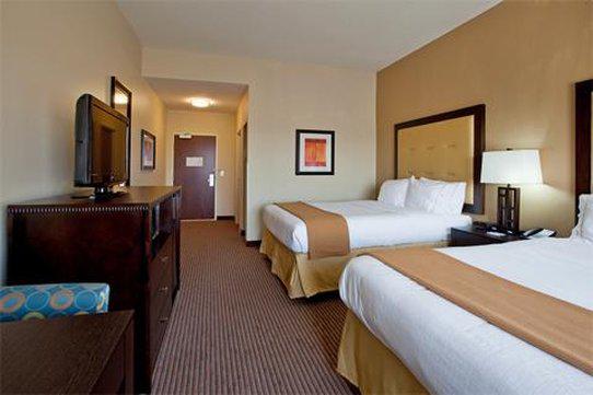 Images Holiday Inn Express & Suites Cordele North, an IHG Hotel