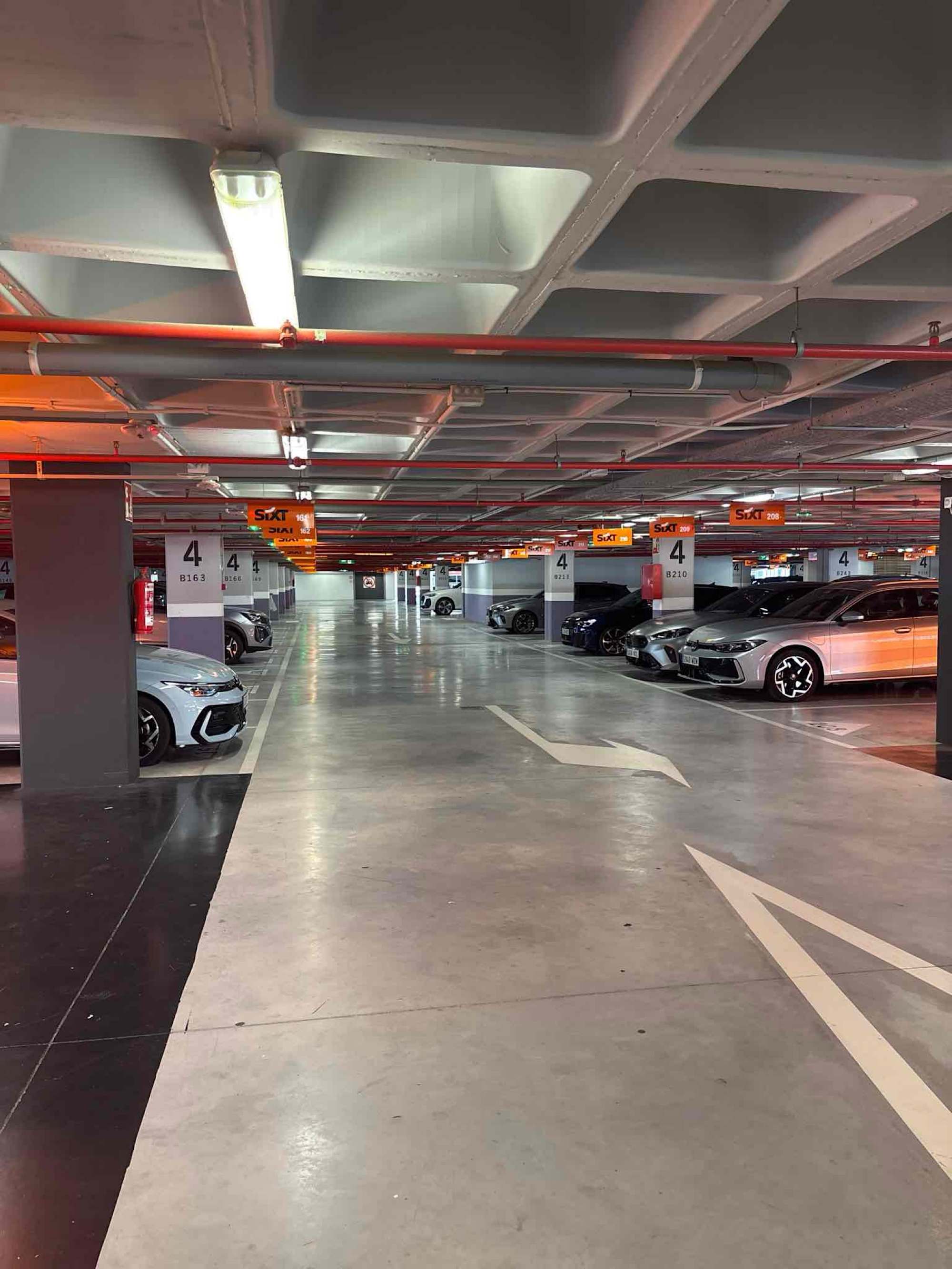 SIXT Alquiler de Coches - Aeropuerto de Alicante (ALC) 11