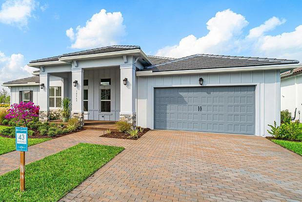Images Karen Laurence Realtor