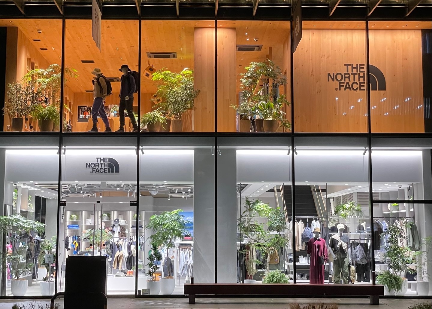 Images THE NORTH FACE (ザ・ノース・フェイス) 金沢
