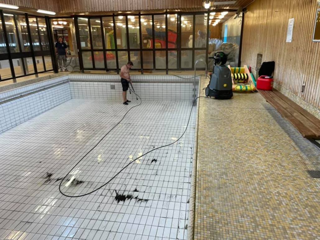 Images Bassängvård AB