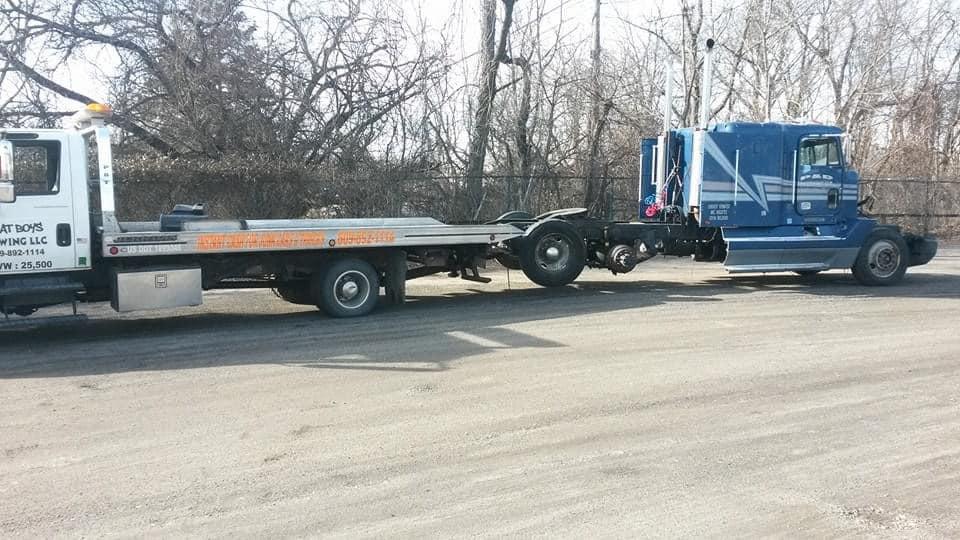 FBM Express Recovery & Towing Services Photo