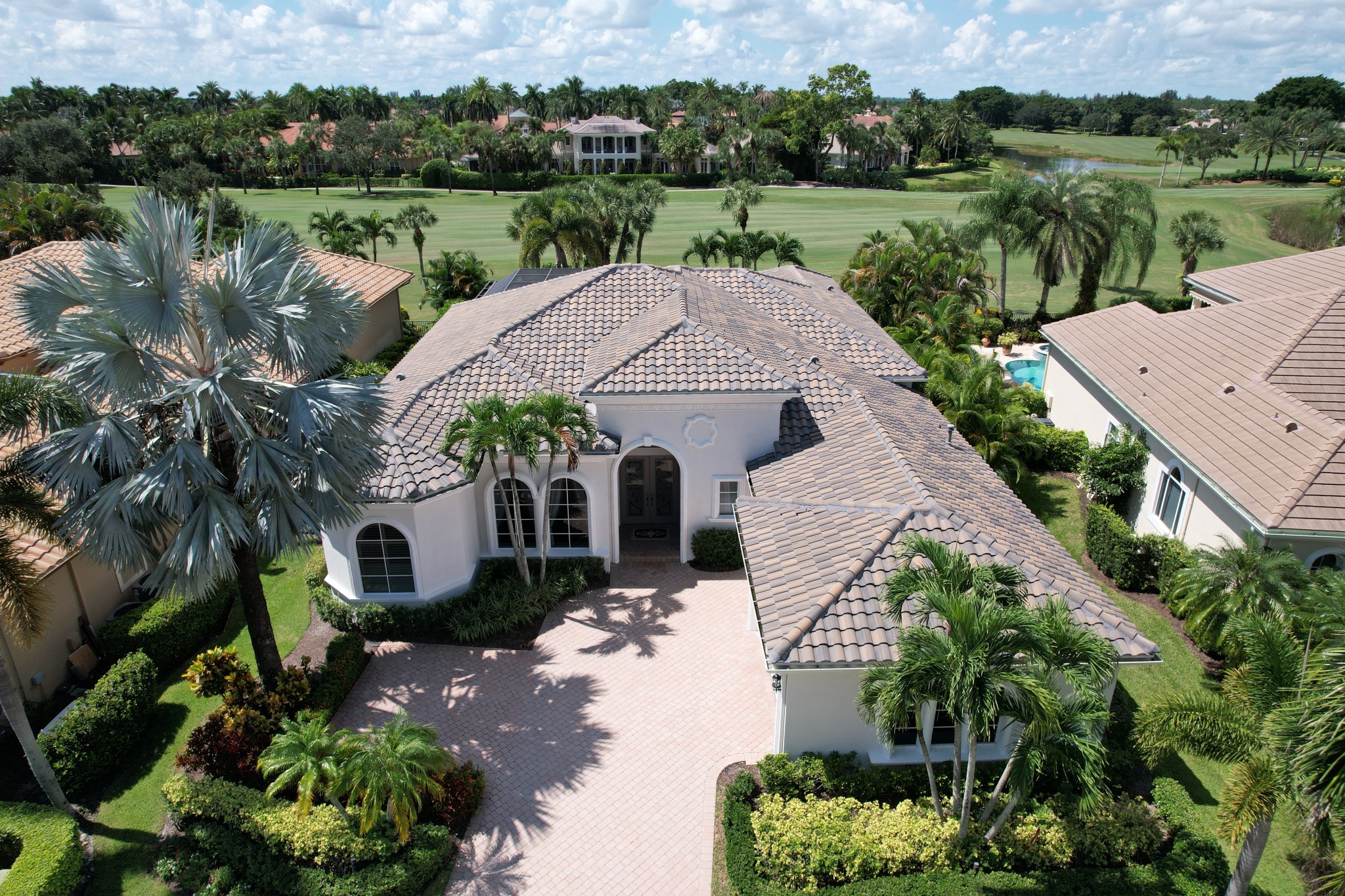 We replaced this roof and installed a high profile barrel tile from Eagle. This tile color is called Concord Blend.