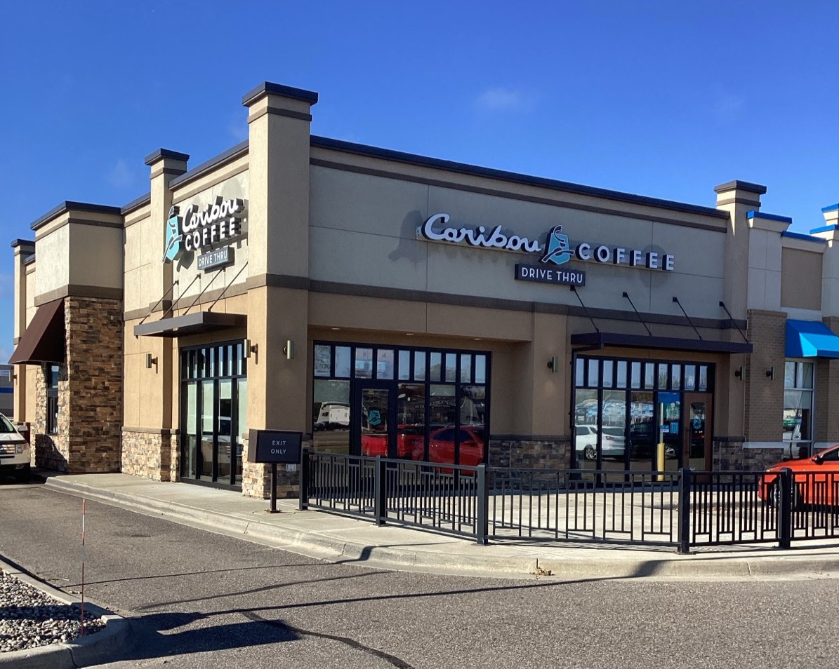 Storefront of the Caribou Coffee at 14199 Edgewood Drive in Baxter