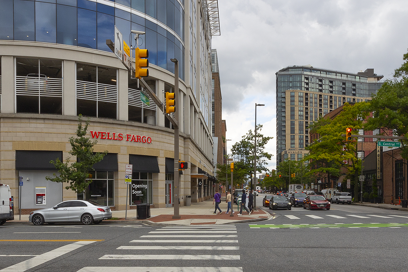 Wells Fargo Bank Image