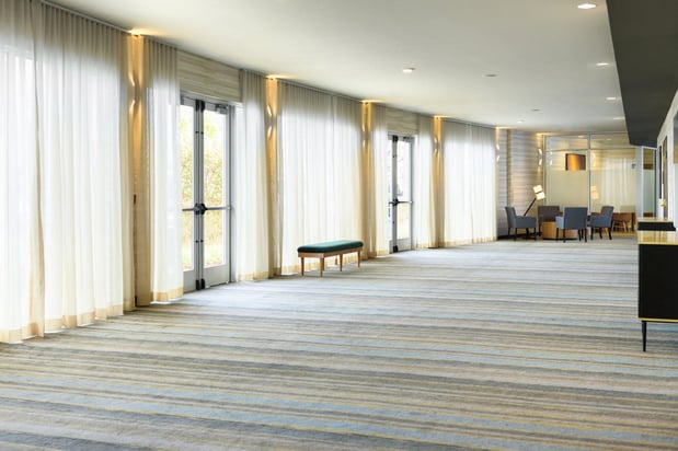 Images Holiday Inn & Suites Oakland - Airport by IHG