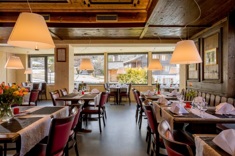 Sporthotel Walliserhof Unterbäch AG, Kantonsstrasse 2 in Unterbäch