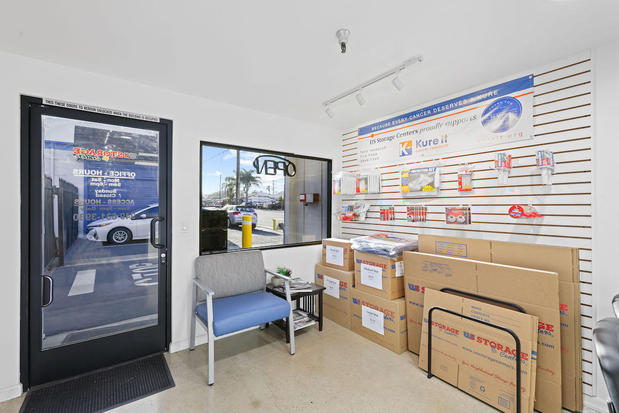 Images US Storage Centers