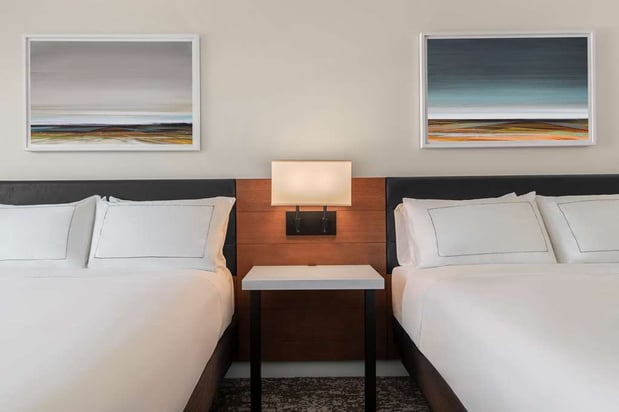 Images The Fort Sutter Hotel Sacramento, Tapestry Collection by Hilton
