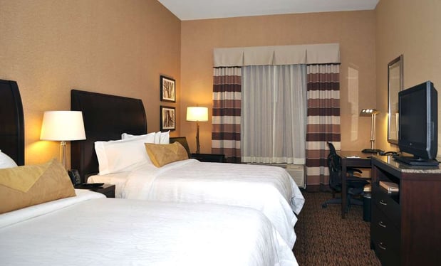 Images Hilton Garden Inn St. Louis Airport