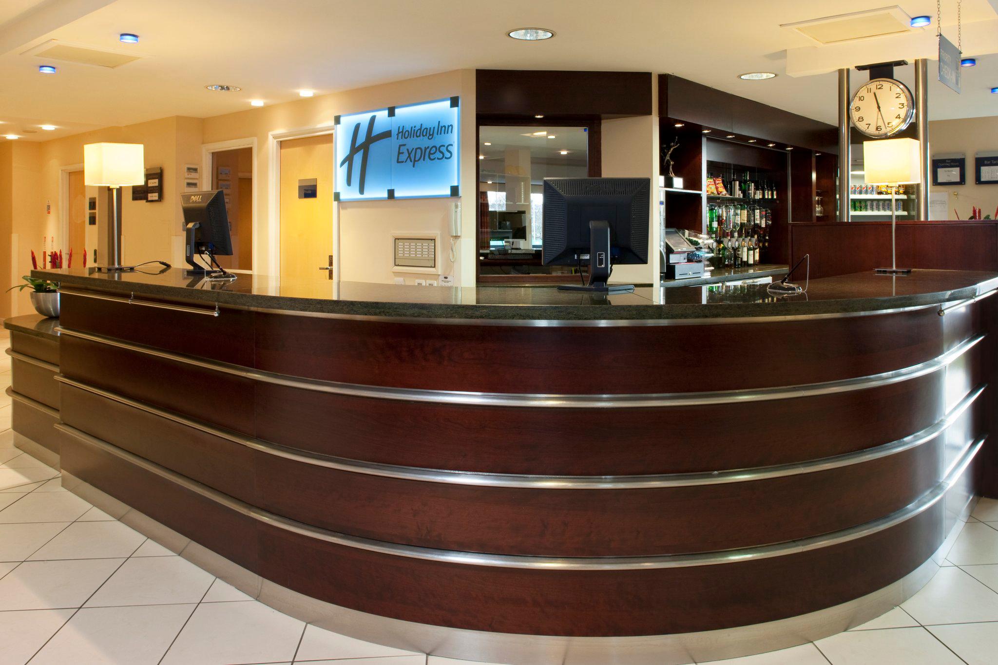 Holiday Inn Express Dunfermline, an IHG Hotel Dunfermline 03452 182074