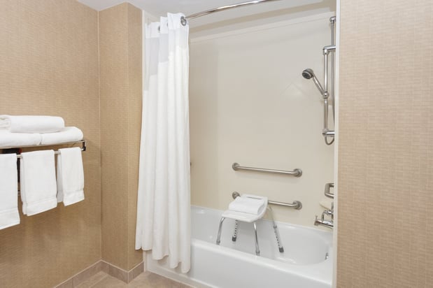 Images Holiday Inn Express & Suites Hampton South-Seabrook by IHG