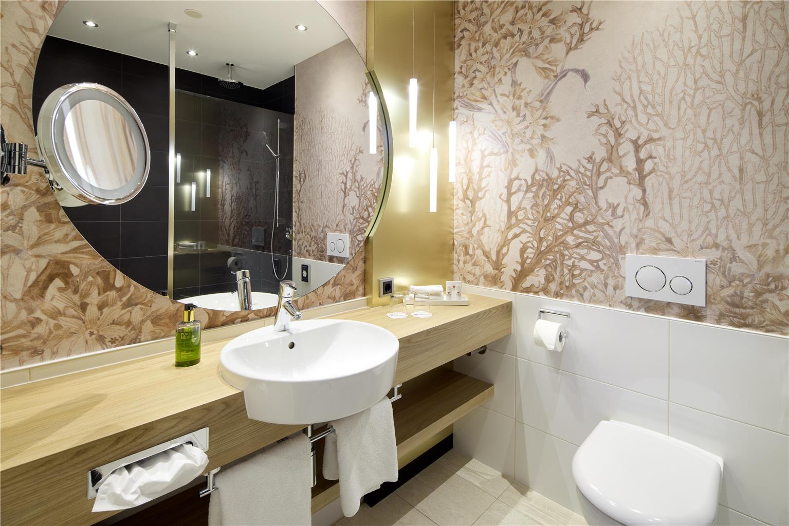 Best Western Premier Park Hotel and Spa, Peter-Hartmann-Allee 4 in Bad Lippspringe