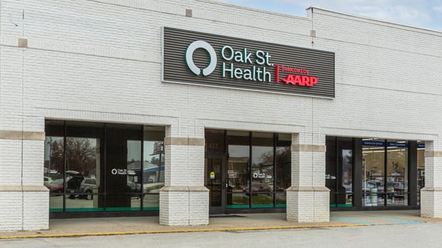 Images Oak Street Health Jeffersonville Primary Care Clinic