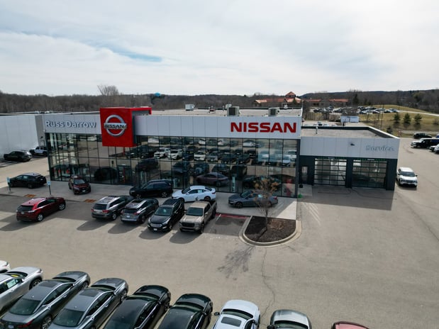 Images Russ Darrow Nissan of West Bend