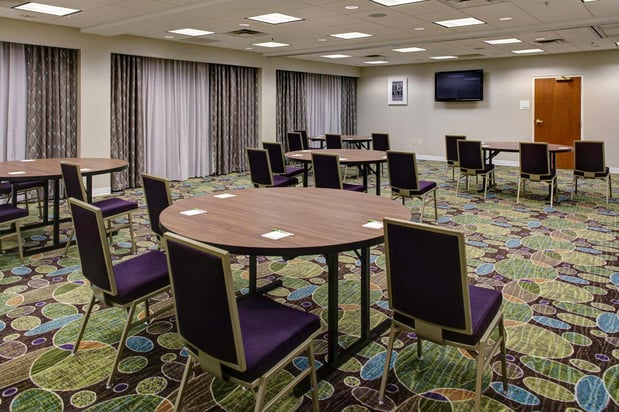 Images Holiday Inn Franklin - Cool Springs by IHG