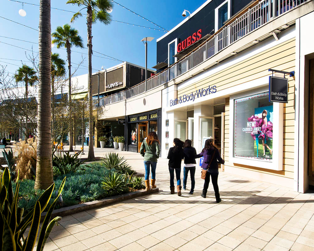 Images Del Amo Fashion Center