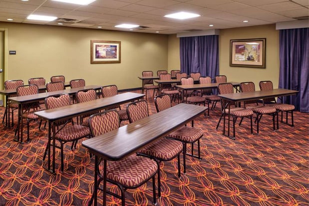 Images Hampton Inn & Suites Rifle