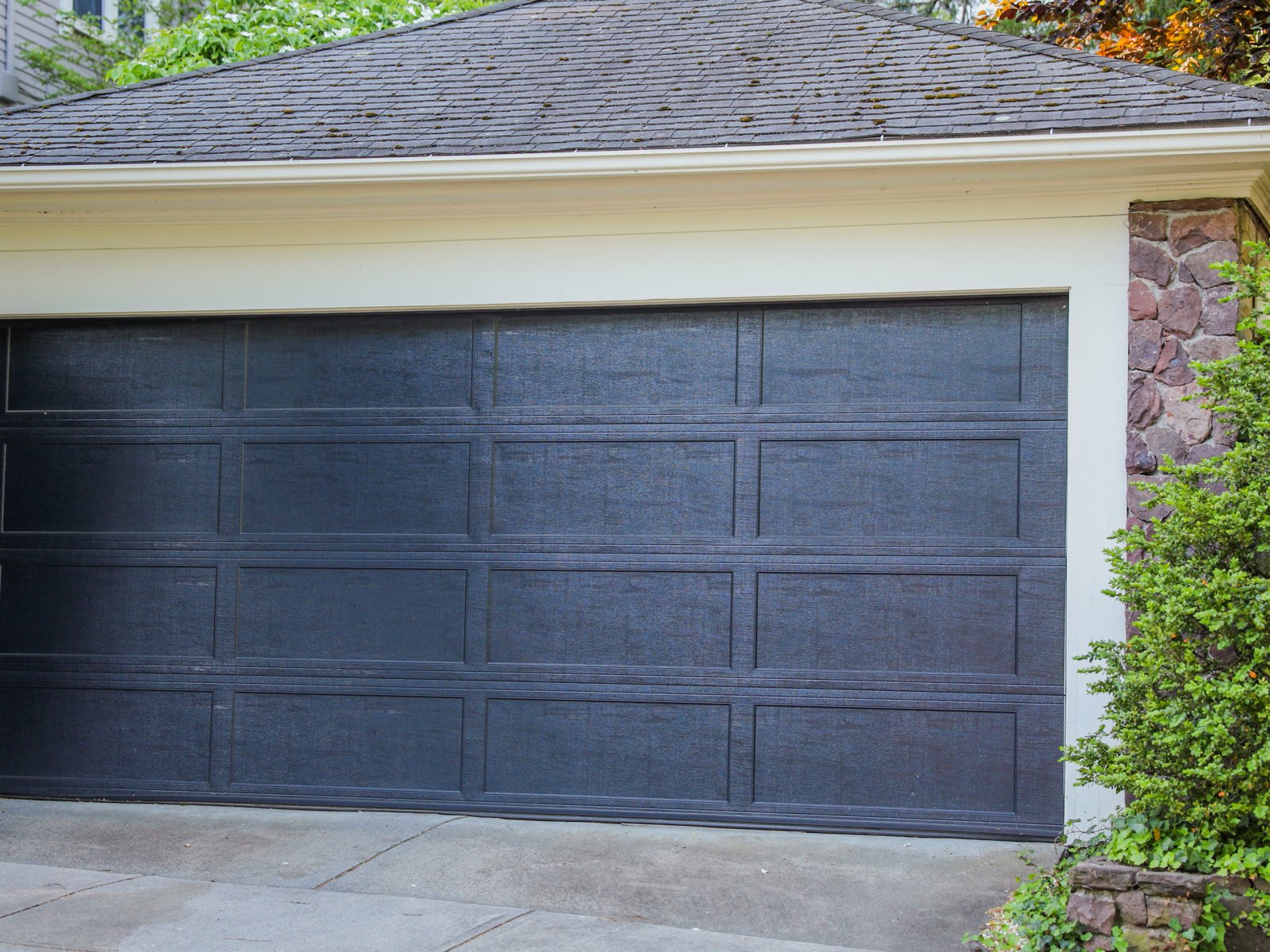 S & S Overhead Door Company