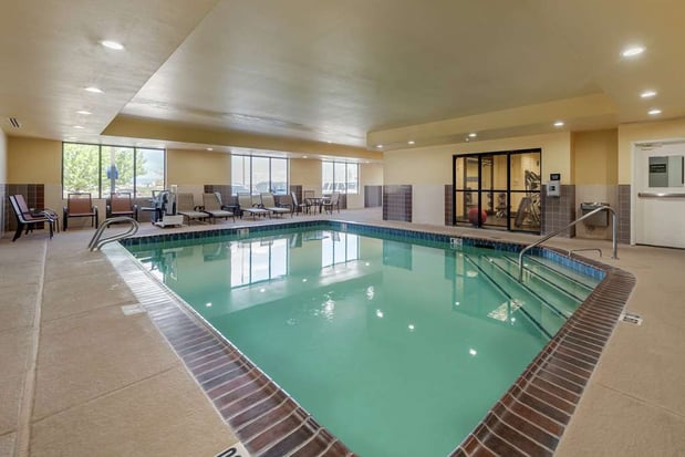Images Hampton Inn Alamosa, CO