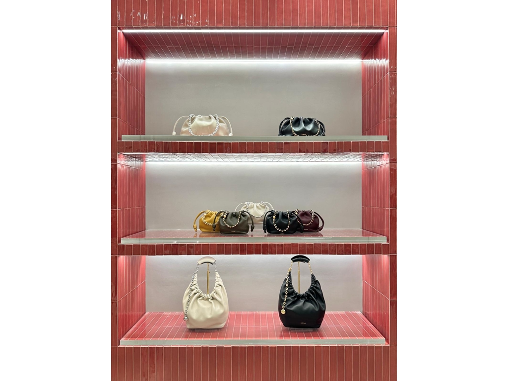 Images ロエベ 松坂屋名古屋店