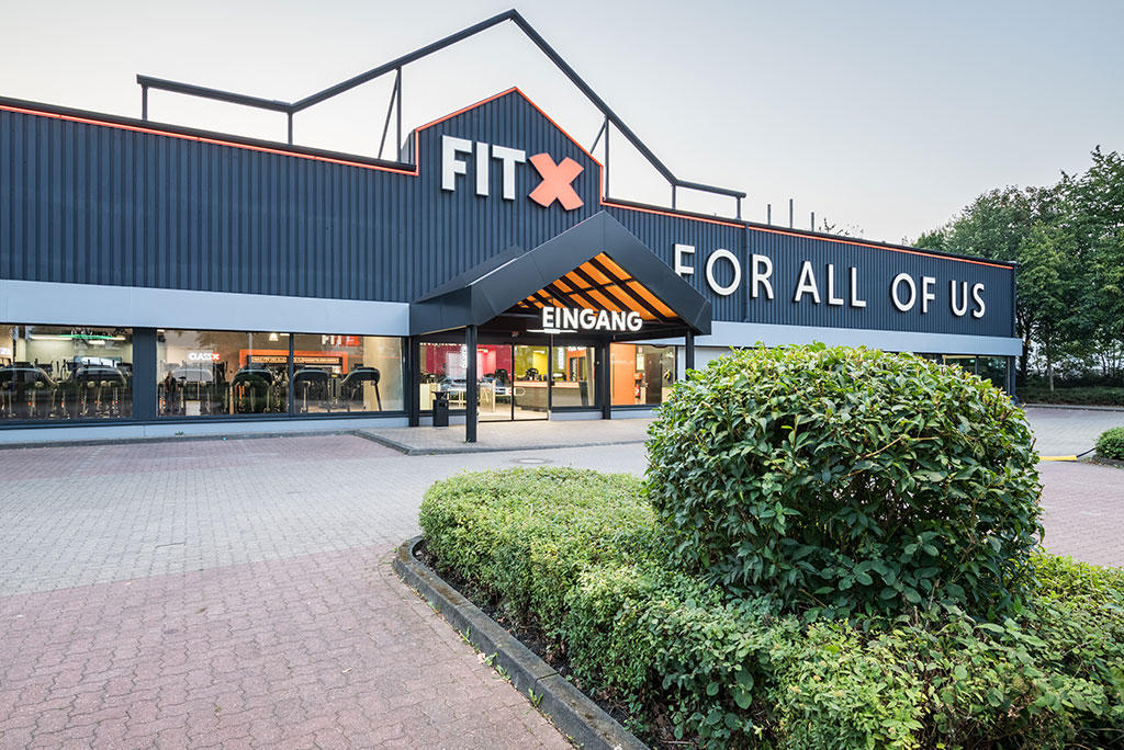 Bild 1 FitX Fitnessstudio in Gelsenkirchen