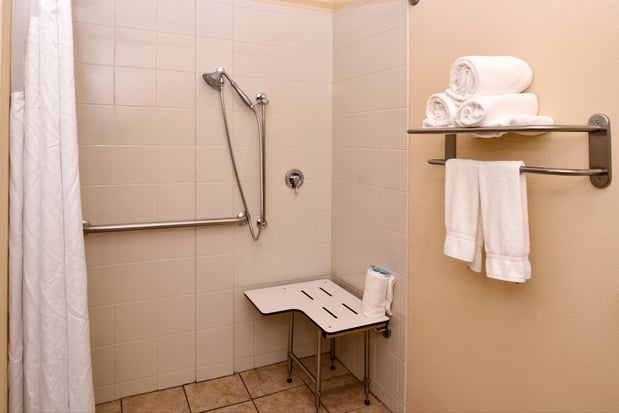 Images Holiday Inn Express & Suites Wheeling by IHG