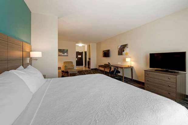 Images Best Western Plus Centralia Hotel & Suites