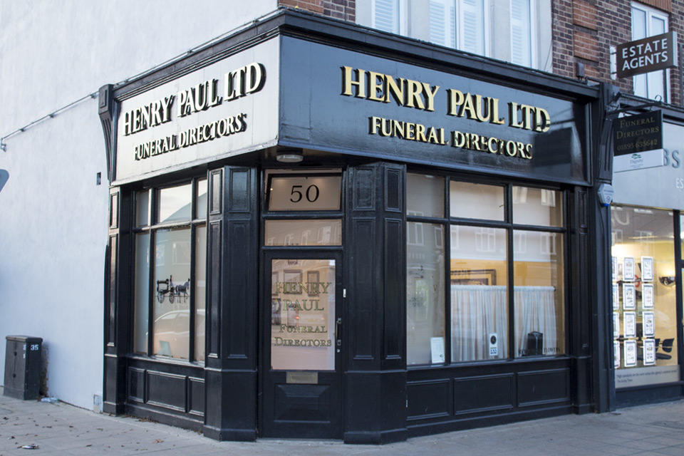 Henry Paul Funeral Directors Ruislip 01895 635642