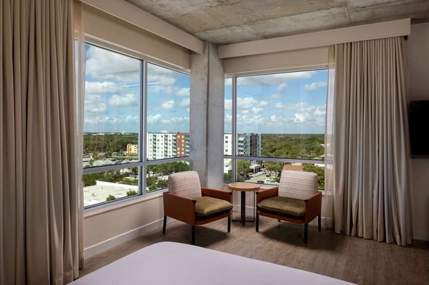 Images Hotel Melby Downtown Melbourne, Tapestry Collection by Hilton