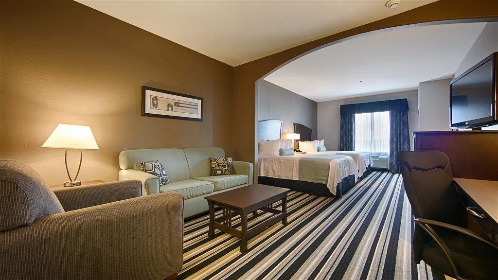 Double Queen Suite