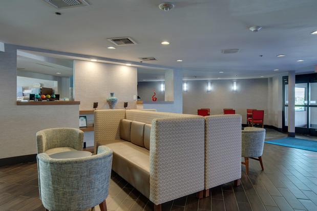 Images Holiday Inn Express Nashville W I40/Whitebridge Rd by IHG