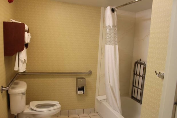 Images Hampton Inn McHenry