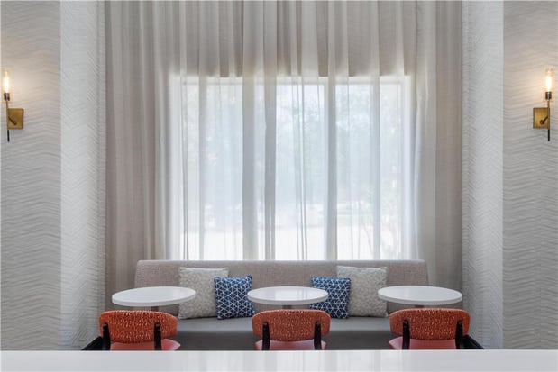 Images Hampton Inn & Suites Dallas-Arlington North-Entertainment District