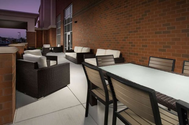 Images Hampton Inn & Suites Syracuse/Carrier Circle