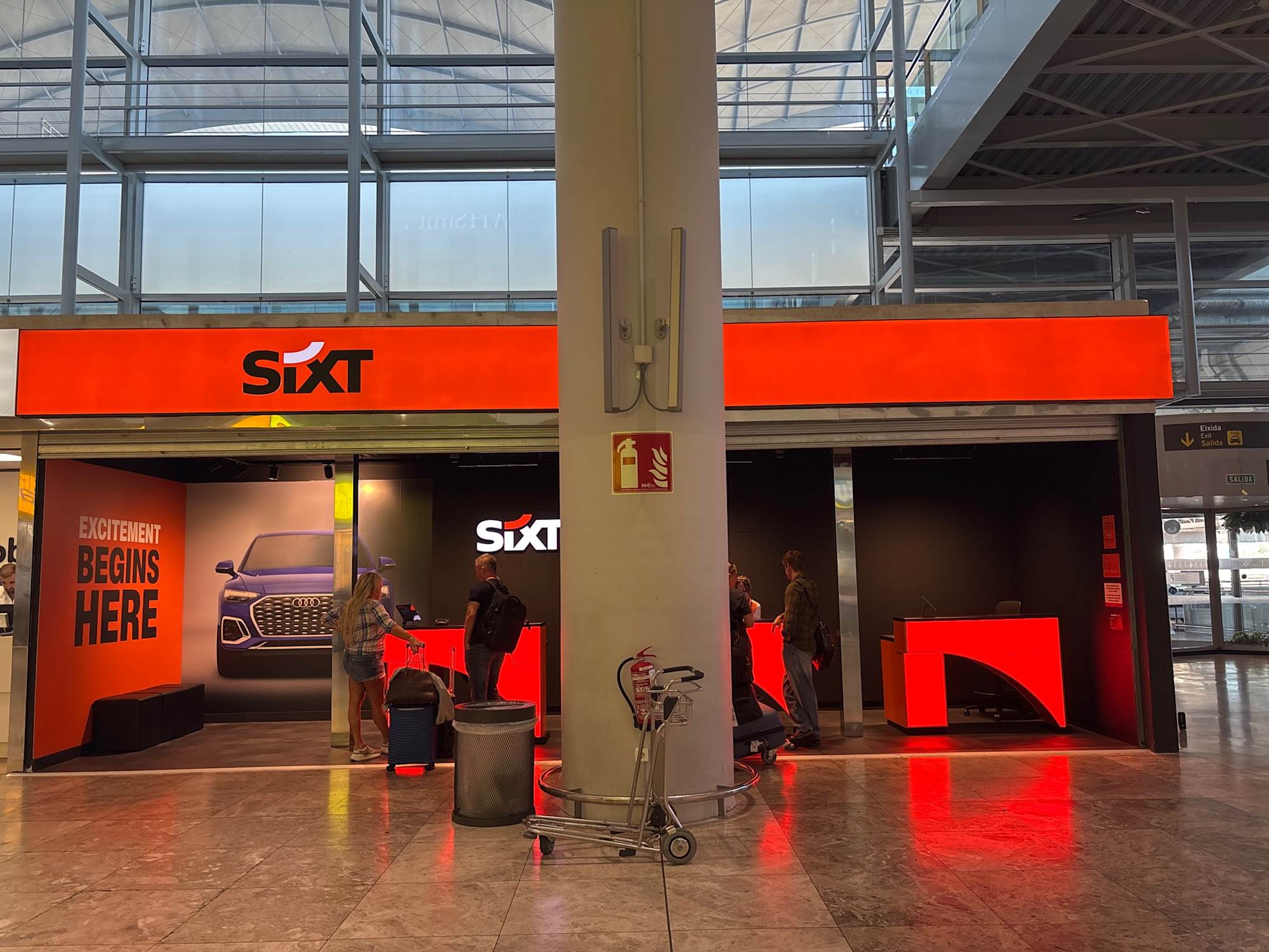 SIXT Alquiler de Coches - Aeropuerto de Alicante (ALC) 9
