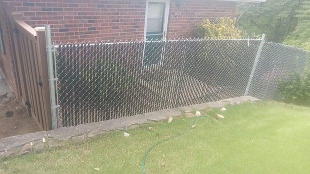 Images Heritage Fence & Repair