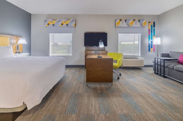 Images Hampton Inn & Suites Brenham