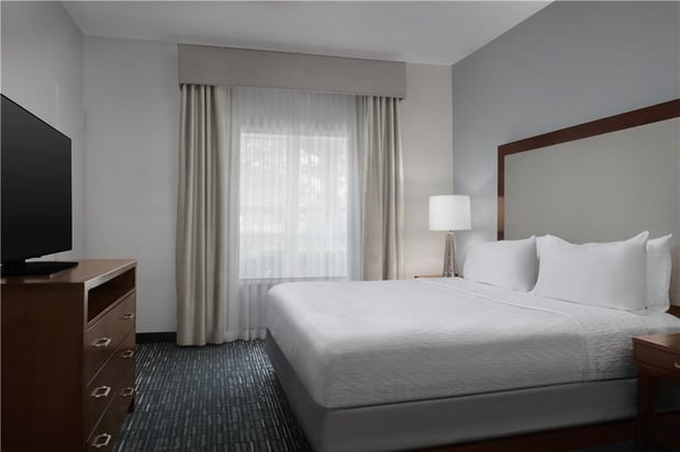 Images Homewood Suites by Hilton Newark-Cranford